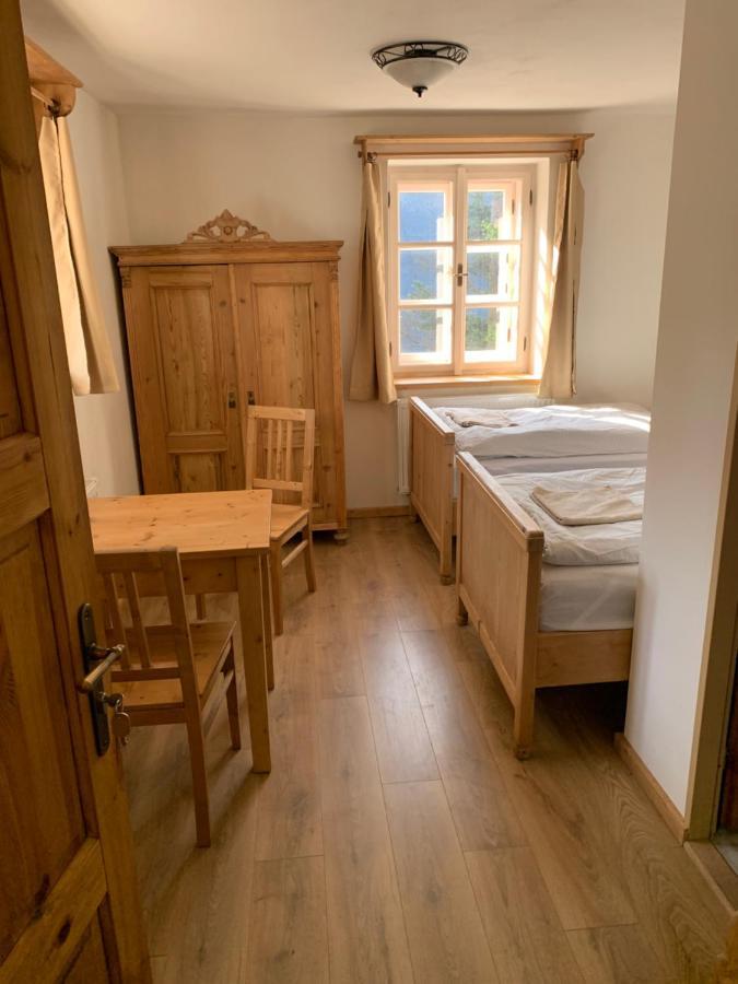 Hotel Na Vyhlidce à Krompach Extérieur photo