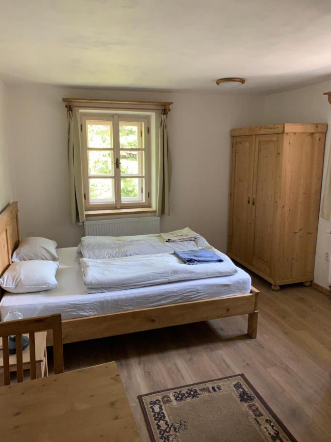 Hotel Na Vyhlidce à Krompach Extérieur photo